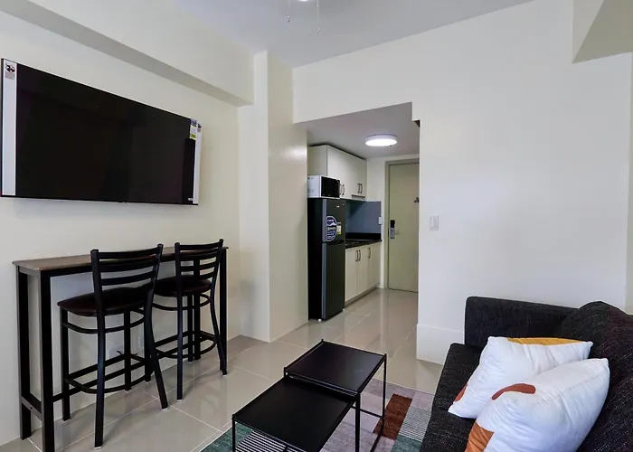 The Life - Level 42 At Makati
